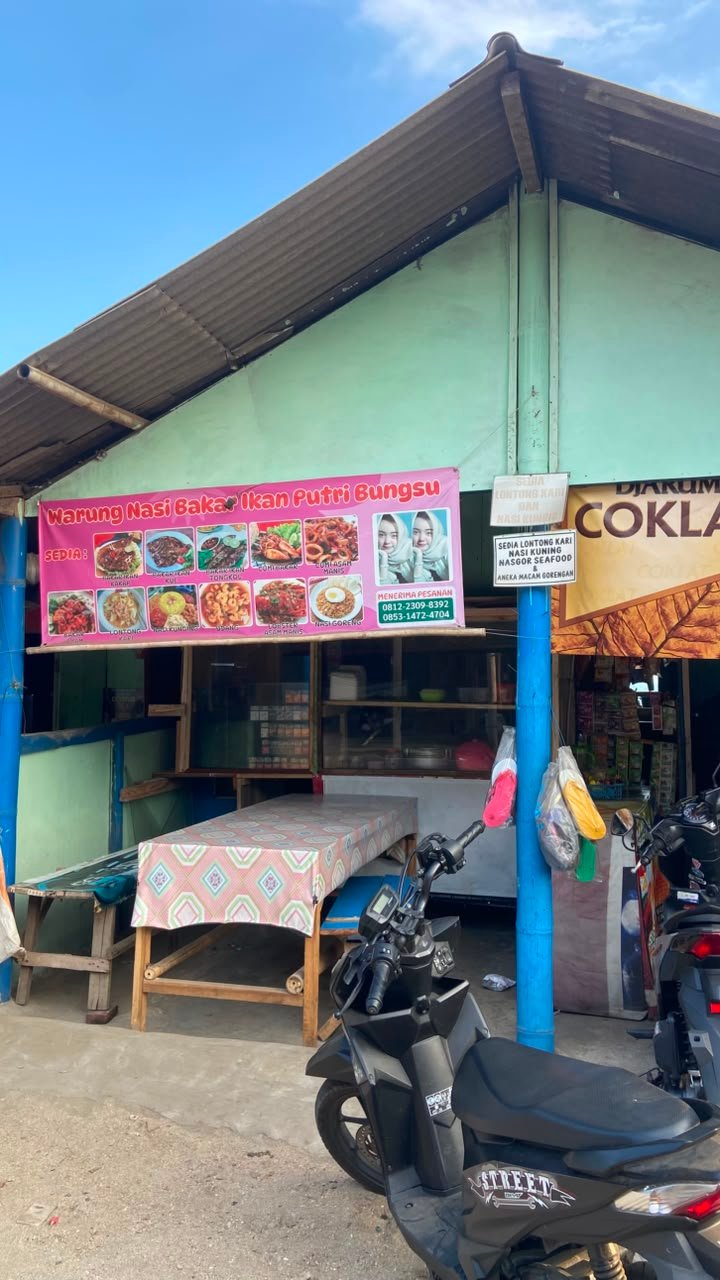 Warung Nasi Bakar Ikan Putri Bungsu